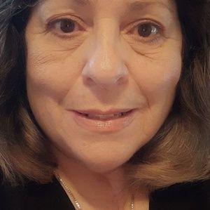 Meet your Posher, Teresa